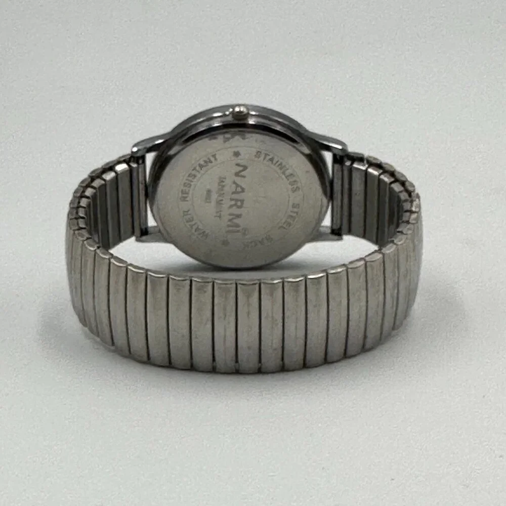 3/$30 Narmi Watch Women Silver Tone Blue Dial Large Numberals Stretch Band